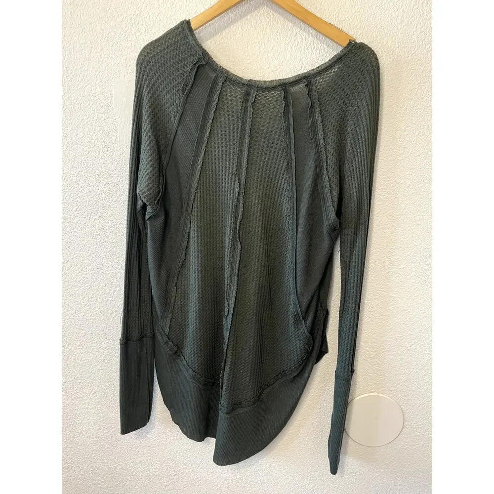 Free People Catalina Thermal V Neck Long Sleeve Slouchy Forest Green Boho Tee XS
